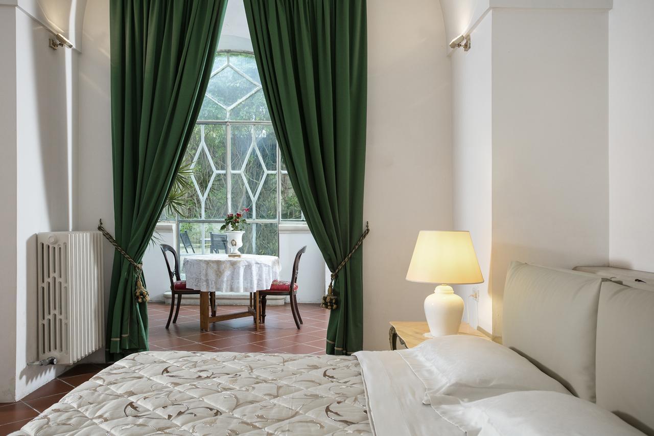 Bed & Breakfast Antica La Viola, With Private Pool 3*
