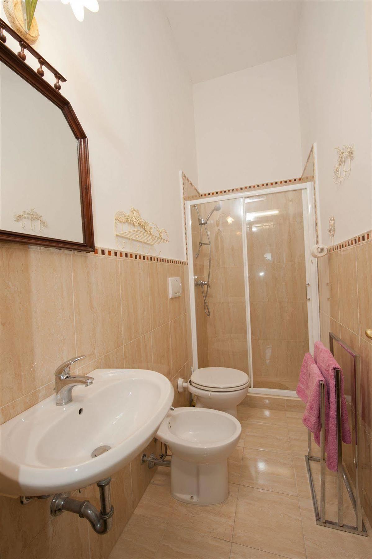 Bed & Breakfast Antica La Viola, With Private Pool