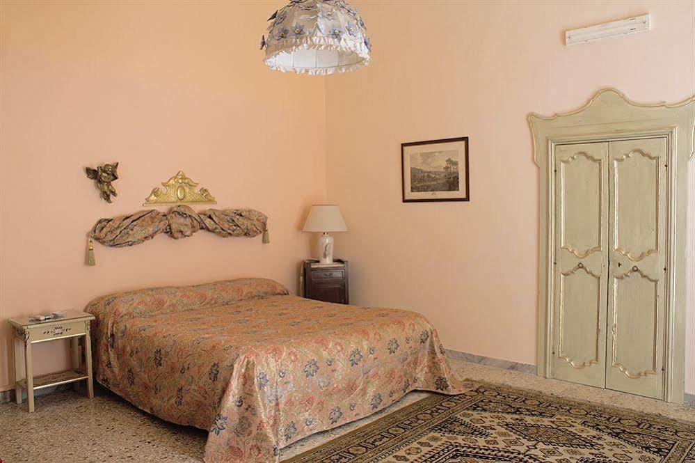 Antica La Viola, With Private Pool Bed and breakfast 3*